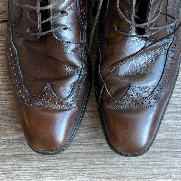 Salvatore Ferragamo Men’s Brown Leather Oxfords | 7 - Picture 5 of 13